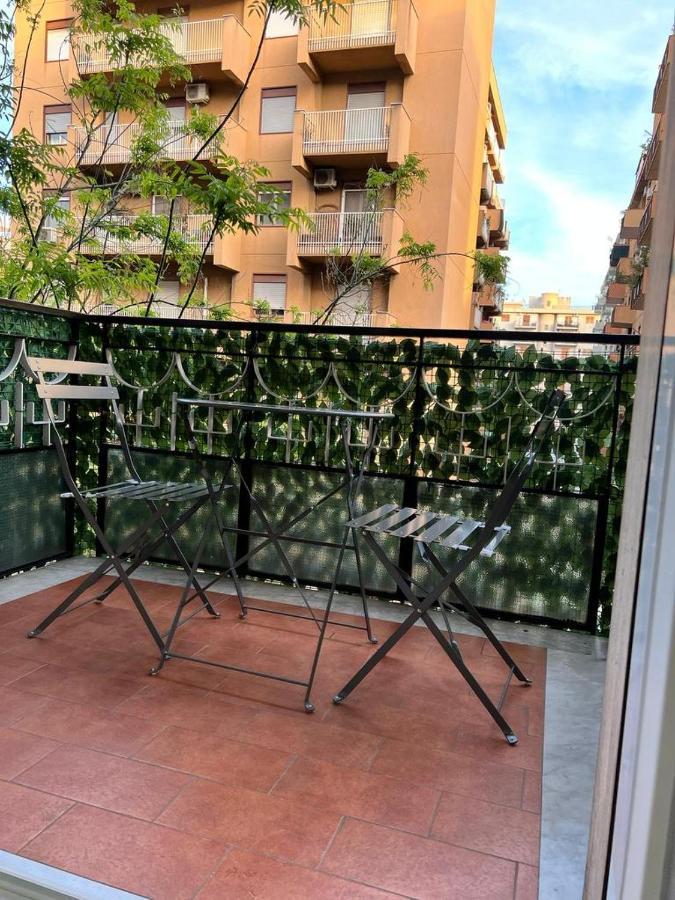 Kome'S Palermo Esterno foto